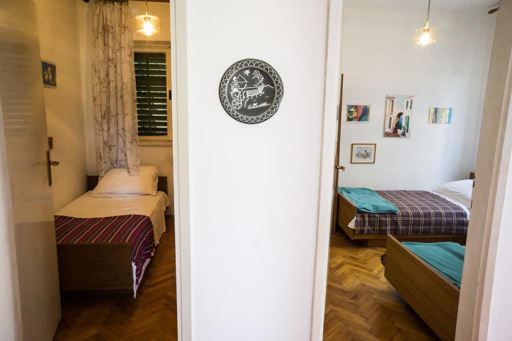 Apartments Podatok 4 Примоштен Экстерьер фото